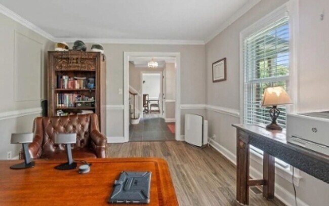 Building Photo - Gorgeous house for rent in Chesapeake.