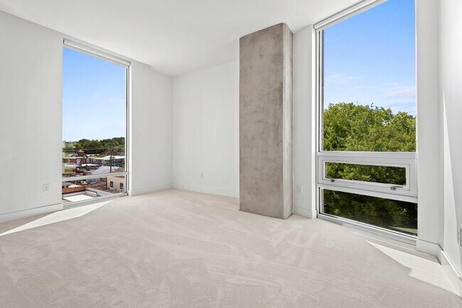 Building Photo - 2BR/2BA Condo at Greenbridge – Available 1...