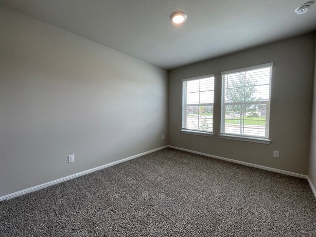 Building Photo - AVAILABLE NOW NEW CONSTRUCTION 3 BEDROOM 2...