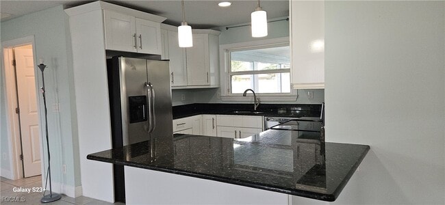 Primary Photo - 1626 Grace Ave