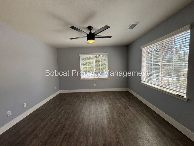 Building Photo - 6515 Copper Mountain Dr