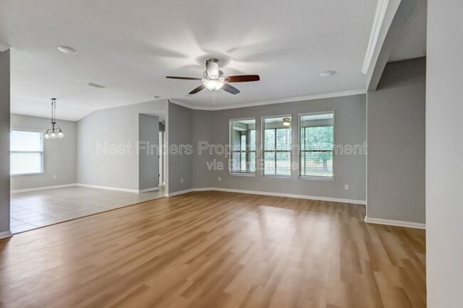 Building Photo - 412 Chattan Way