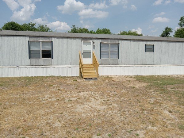 Building Photo - 131 Hurricane Ln