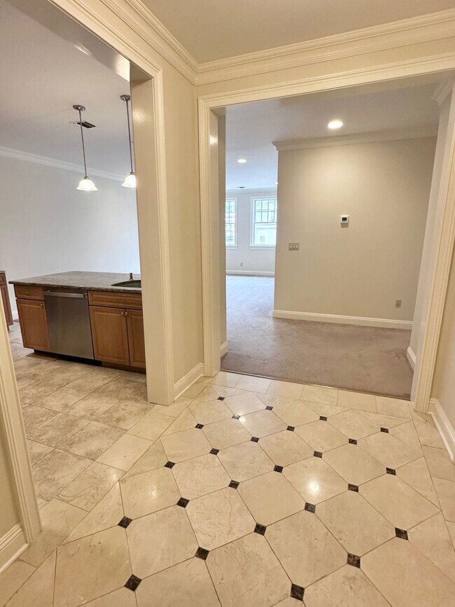 Primary Photo - Madison Avenue, Park Ridge, NJ 07656 - 2 BR 2 BA condo