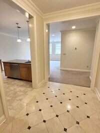 Building Photo - Madison Avenue, Park Ridge, NJ 07656 - 2 BR 2 BA condo