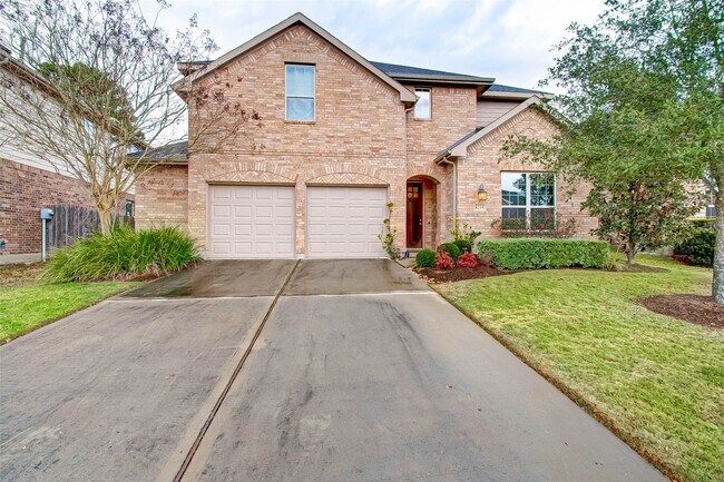 Building Photo - 8219 Peppervine Ct