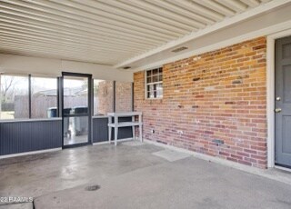 Building Photo - 191 Grand Ave