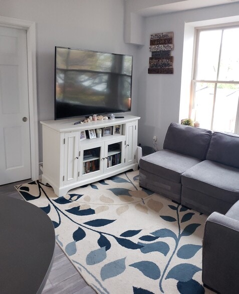 Living Room - 1451 Park Rd NW