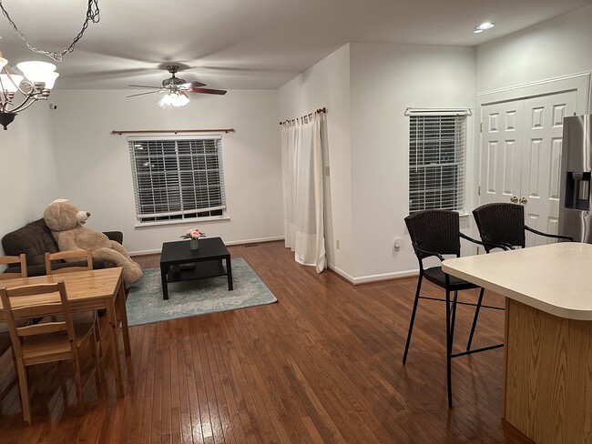 Building Photo - 7231 Calm Sunset