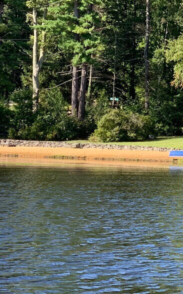 Building Photo - 14 Big Rock Ln