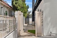 Building Photo - 13050 1/2 W Tonopah St-