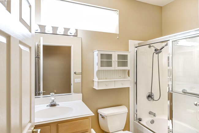 Building Photo - 78374 Bovee Cir