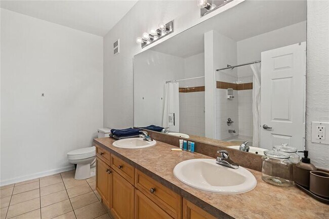 Building Photo - 614 Terrace Ridge Cir
