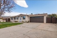 Building Photo - 25440 Plymouth St