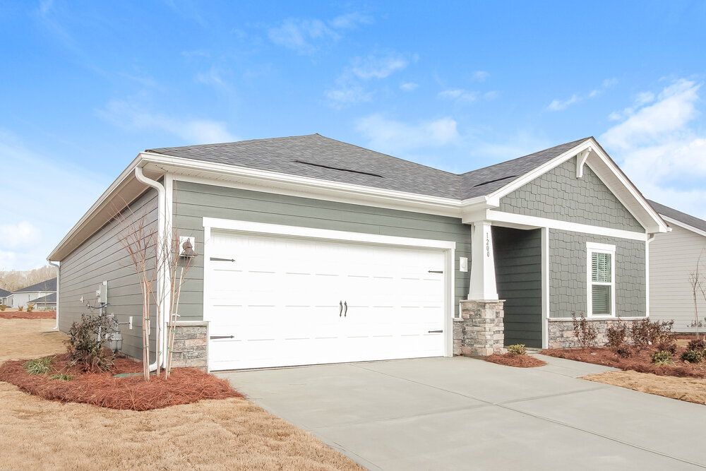 Building Photo - 1200 Sweet Pea St