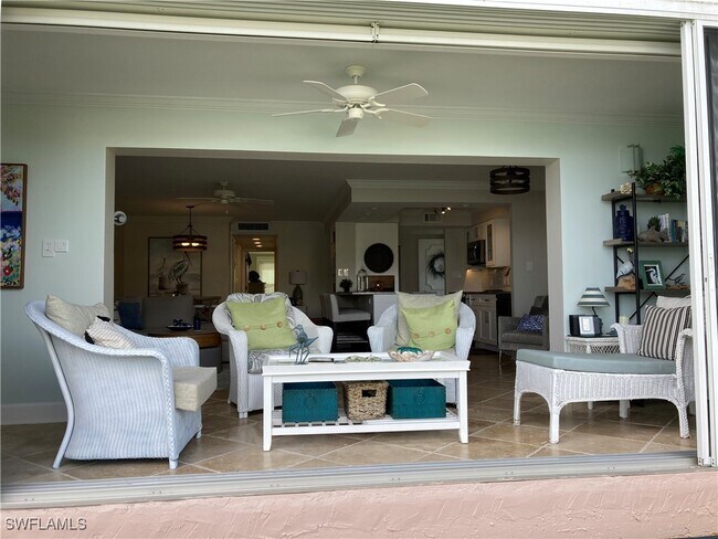 Building Photo - 1910 Gulf Shore Blvd N