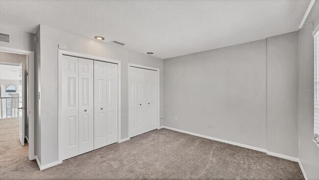 Building Photo - 120 Sands Pt Dr