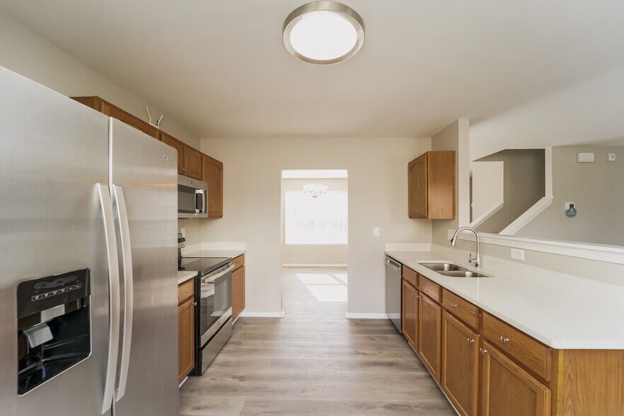 Building Photo - 11022 Dry Stone Dr