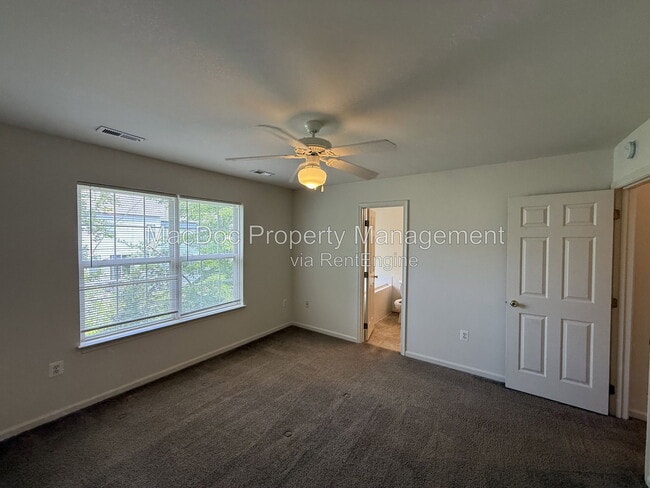 Building Photo - 219 Merrill Ct