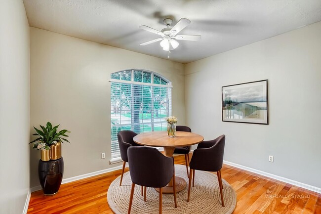 Building Photo - 12831 Pheasant Lake Ct