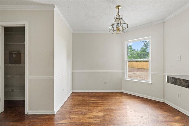 Building Photo - 4500 Martha's Way