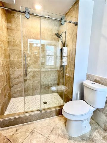 Building Photo - 7736 Meadow Rd