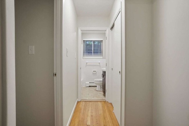 Building Photo - 171 South St