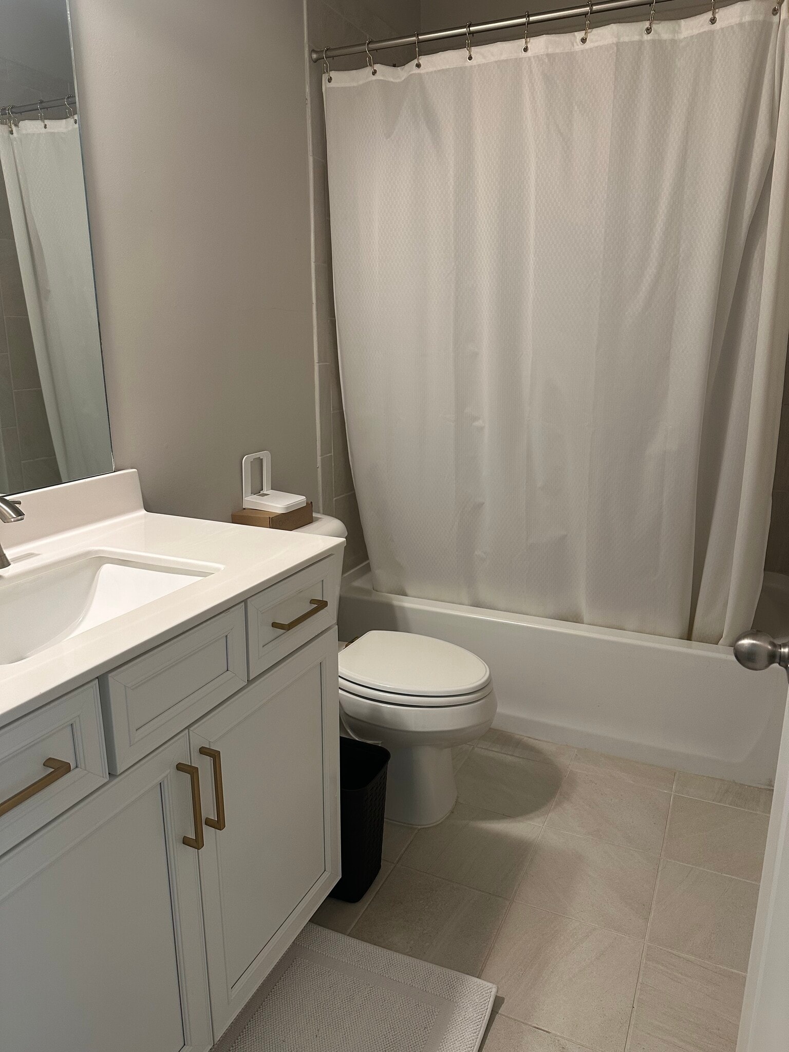 Building Photo - 805 Mackay Crk