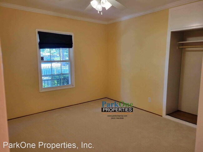 Building Photo - 3 br, 1.5 bath House - 3272 Sun Valley Avenue