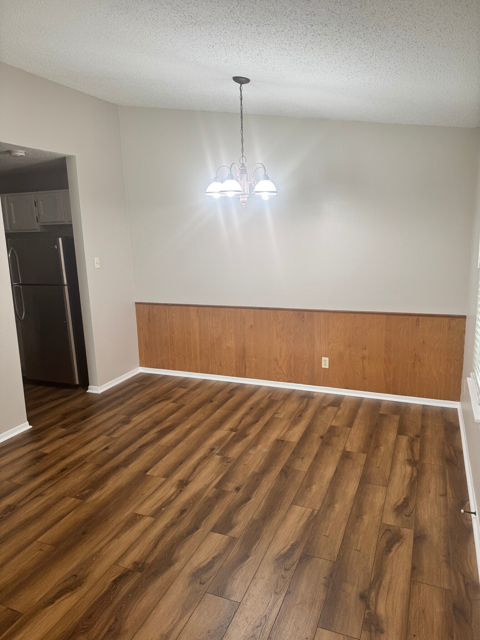 Building Photo - 115 Township Ln