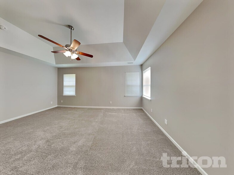 Building Photo - 3058 Clover Rd NW