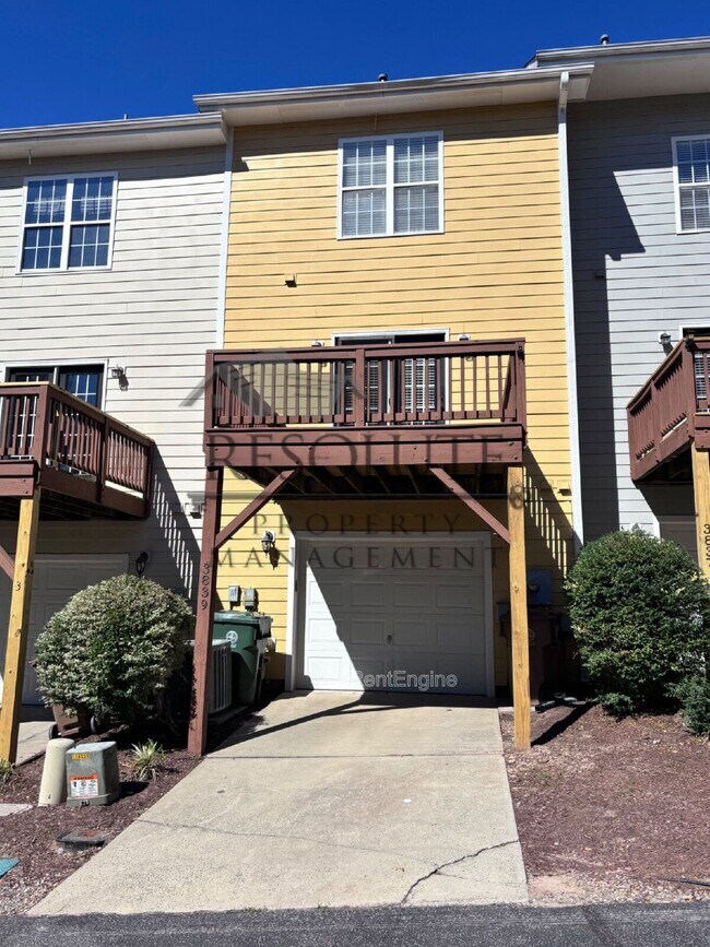 Building Photo - 3839 Cary Glen Blvd