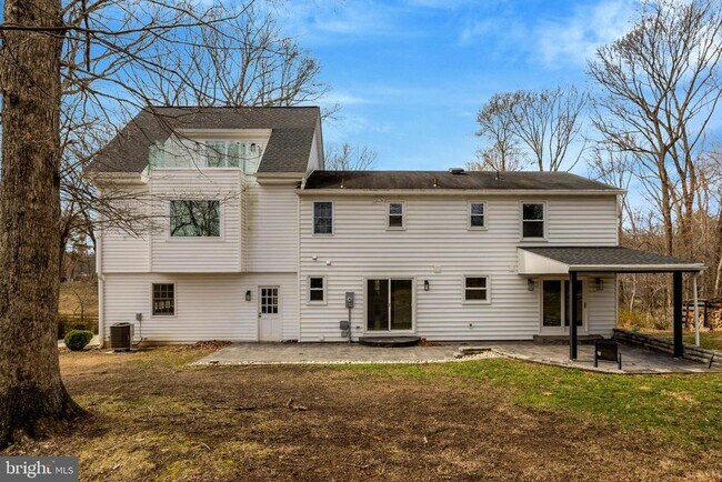 Building Photo - 1108 Bellview Rd