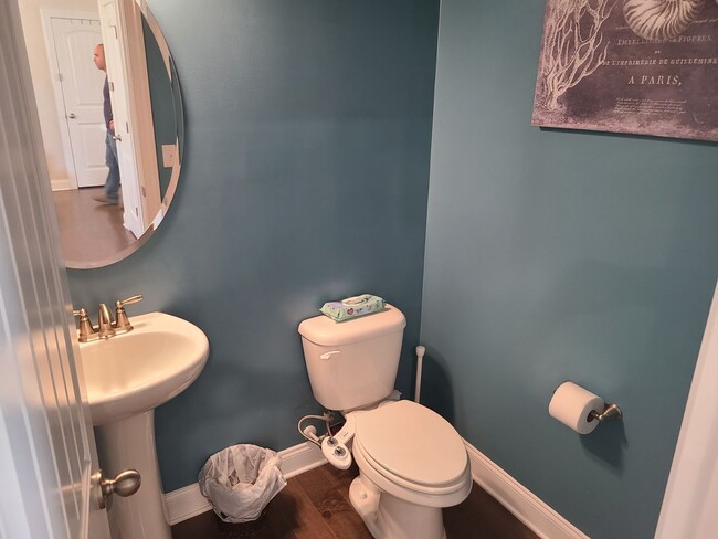 Building Photo - Gorgeous 4 bedroom home in Mimosa Bay!