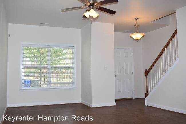 Building Photo - 4 br, 3.5 bath House - 1459 W 43rd Street