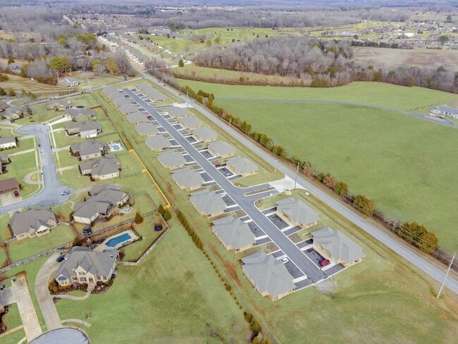 Building Photo - 208 Bentbrook Dr