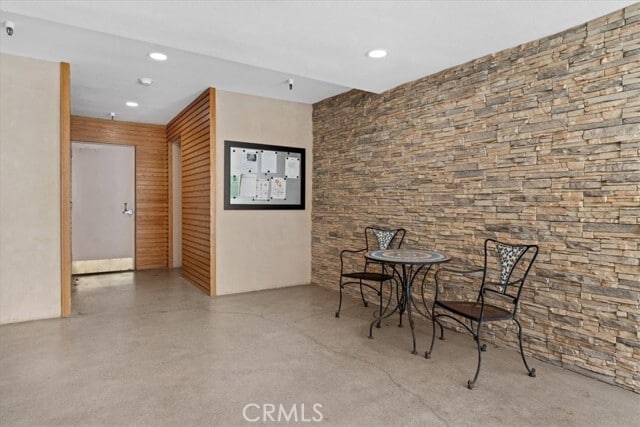 Building Photo - 5050 Coldwater Canyon Ave