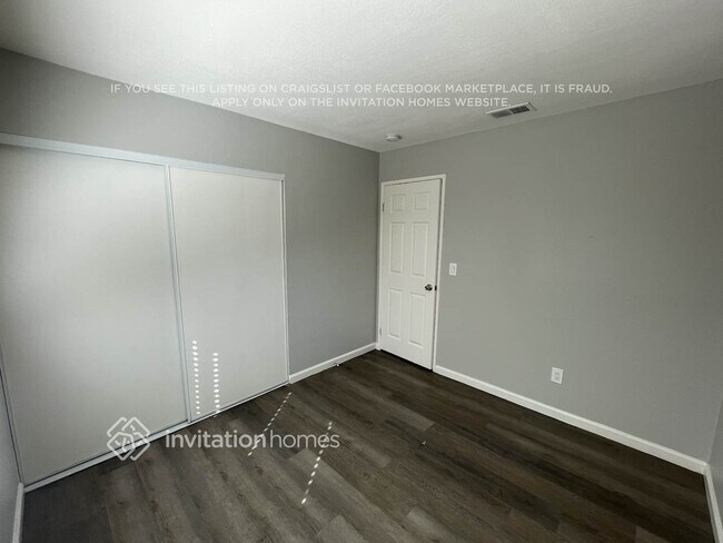 Building Photo - 259 Azores Ct