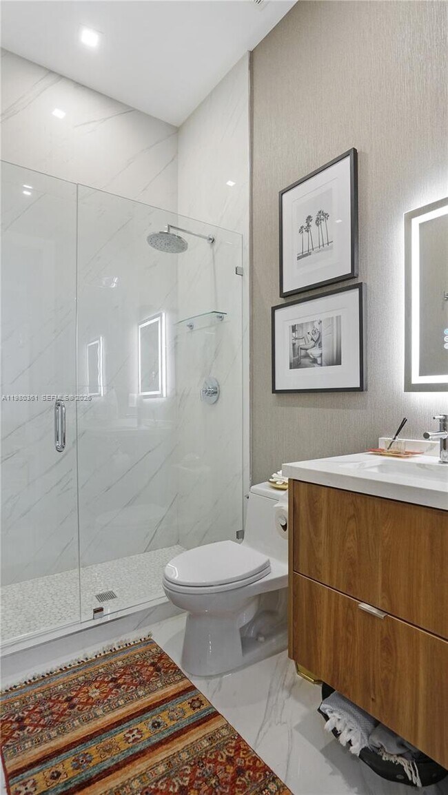 Building Photo - 3075 Mary St