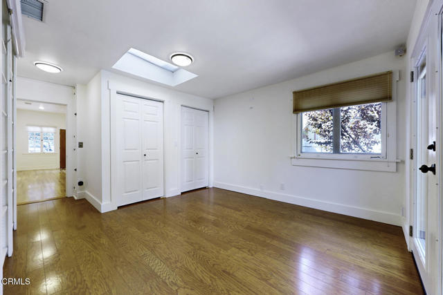 Building Photo - 1845 Las Lunas St