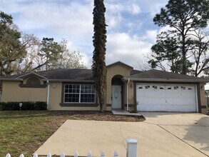 Building Photo - 3 Bed 2 Bath Home | Pet Friendly with Fenced Yard | Washer Dryer Hook Ups | Section 8 Welcome