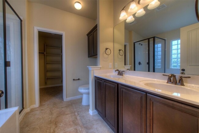 Building Photo - 8608 White Ibis Dr