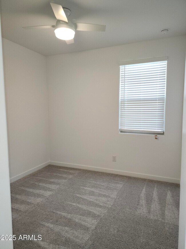 Building Photo - 5824 N 89th Dr