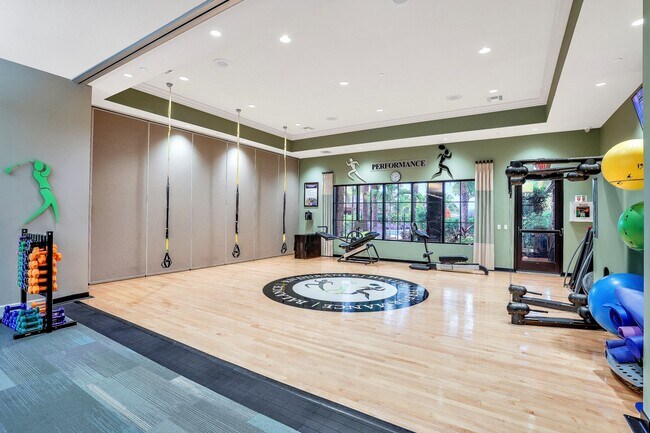 Building Photo - 9441 Benvenuto Ct