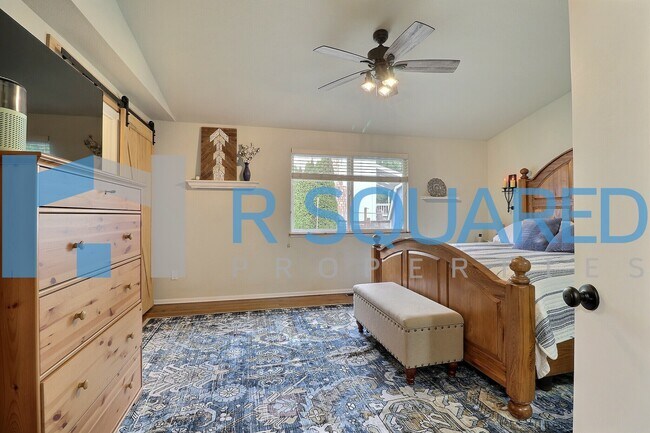 Building Photo - 11325 21st Pl NE