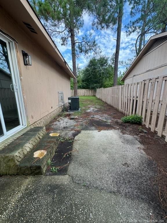 Building Photo - 638 Mosswood Ln