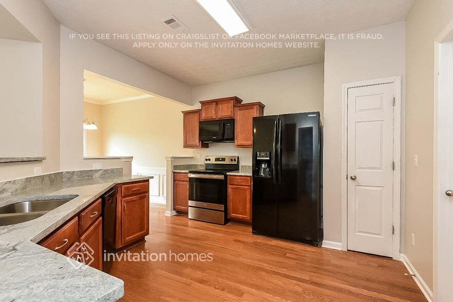 Building Photo - 739 Mountain Laurel Dr