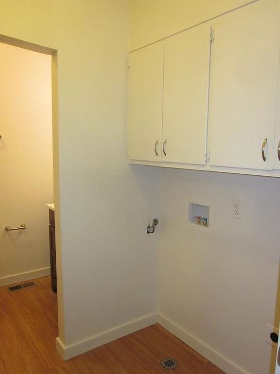 Building Photo - 408-410 E. Granite Ave.