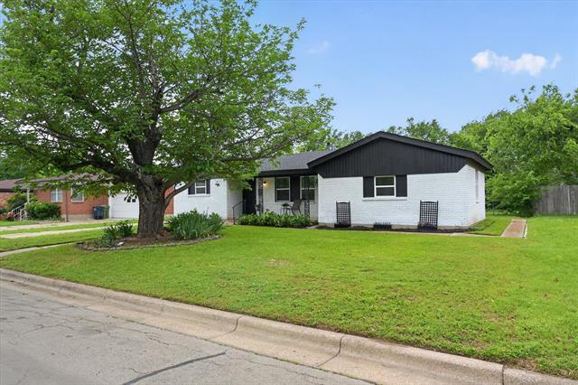 Building Photo - 3513 Sheridon Dr