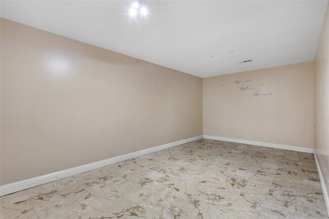 Building Photo - 1117 Willersley Ln